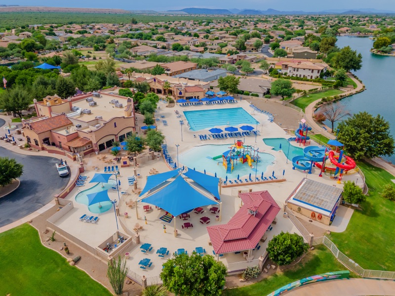 Community pool from the ListerPros Arizona archive